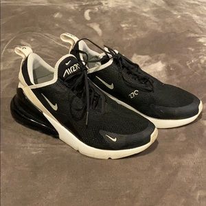 Women’s Nike airmax 270